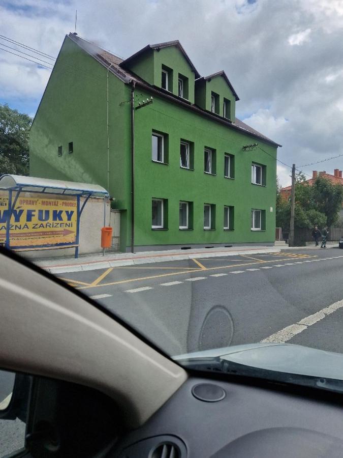 Penzion Dubi - Ruska 393 - 110 Exterior foto